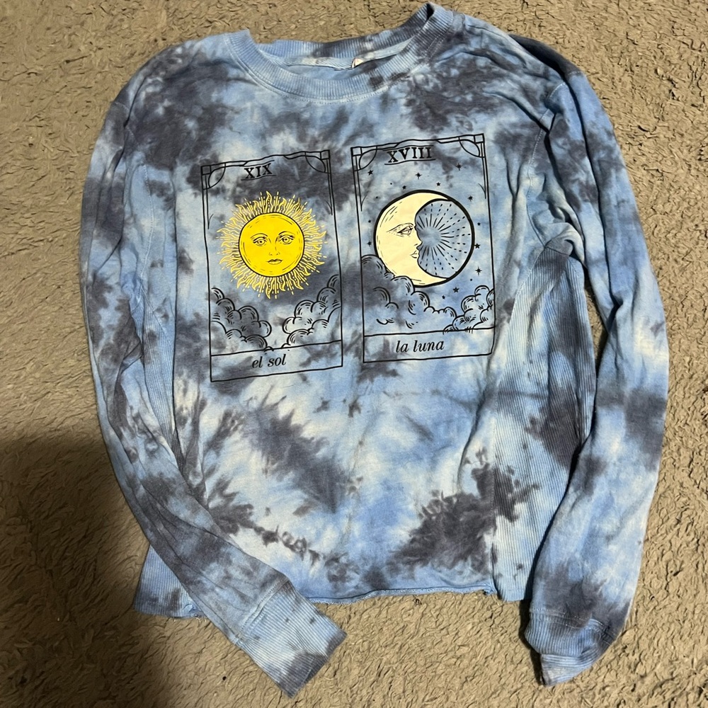 Long sleeve